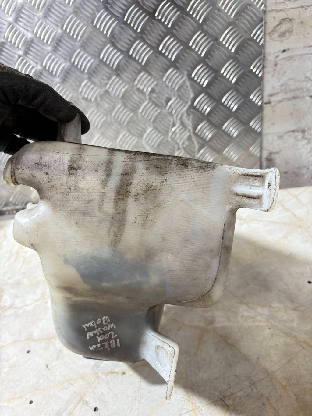SEAT Ibiza 6K Washer Bottle Tank Reservoir 6K0955453 6K0 955 453 M/N 2001