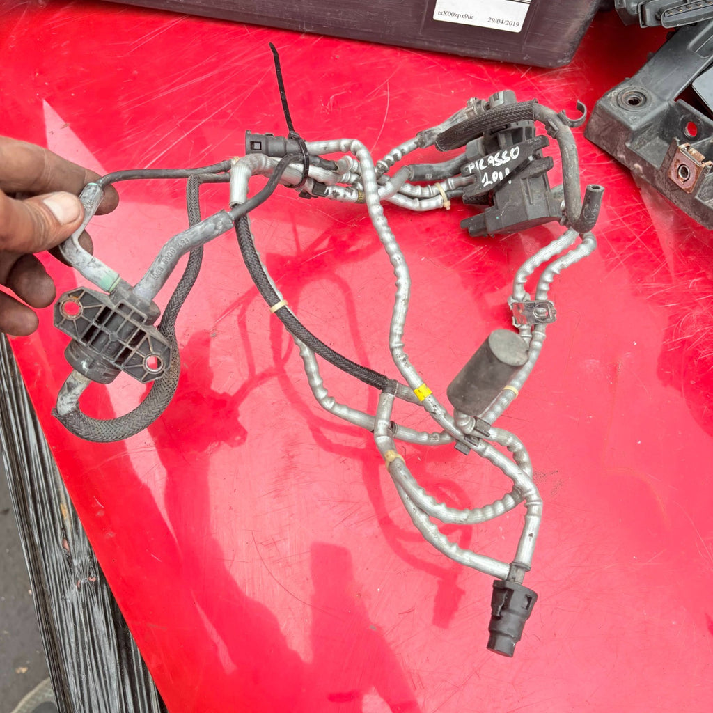 Citroen C4 Grand Picasso 2011 5 Door Diesel Engine Wiring Loom 967408468