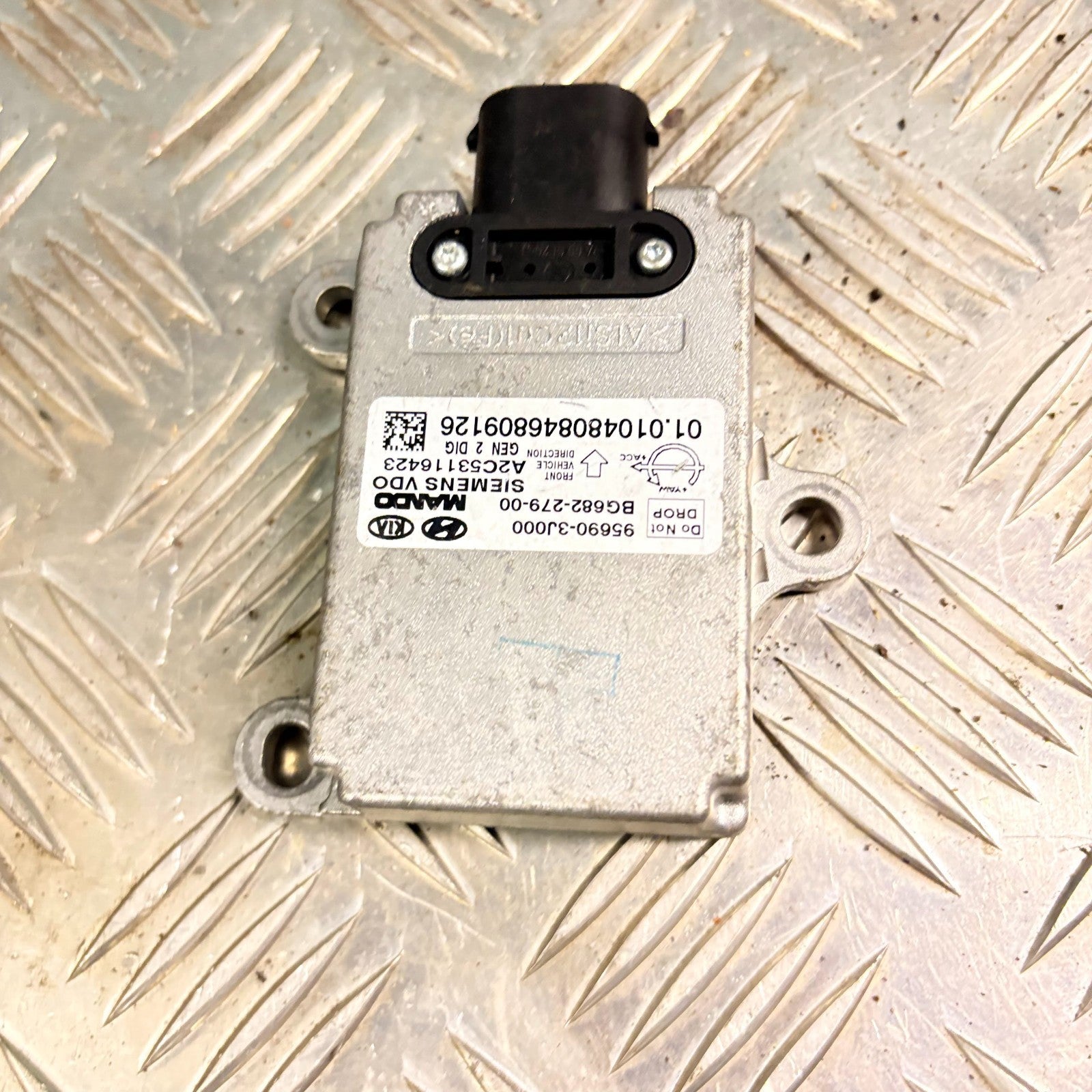 KIA SOUL 2008-14 YAW RATE SENSOR ECU CONTROL MODULE UNIT 95690-3J000
