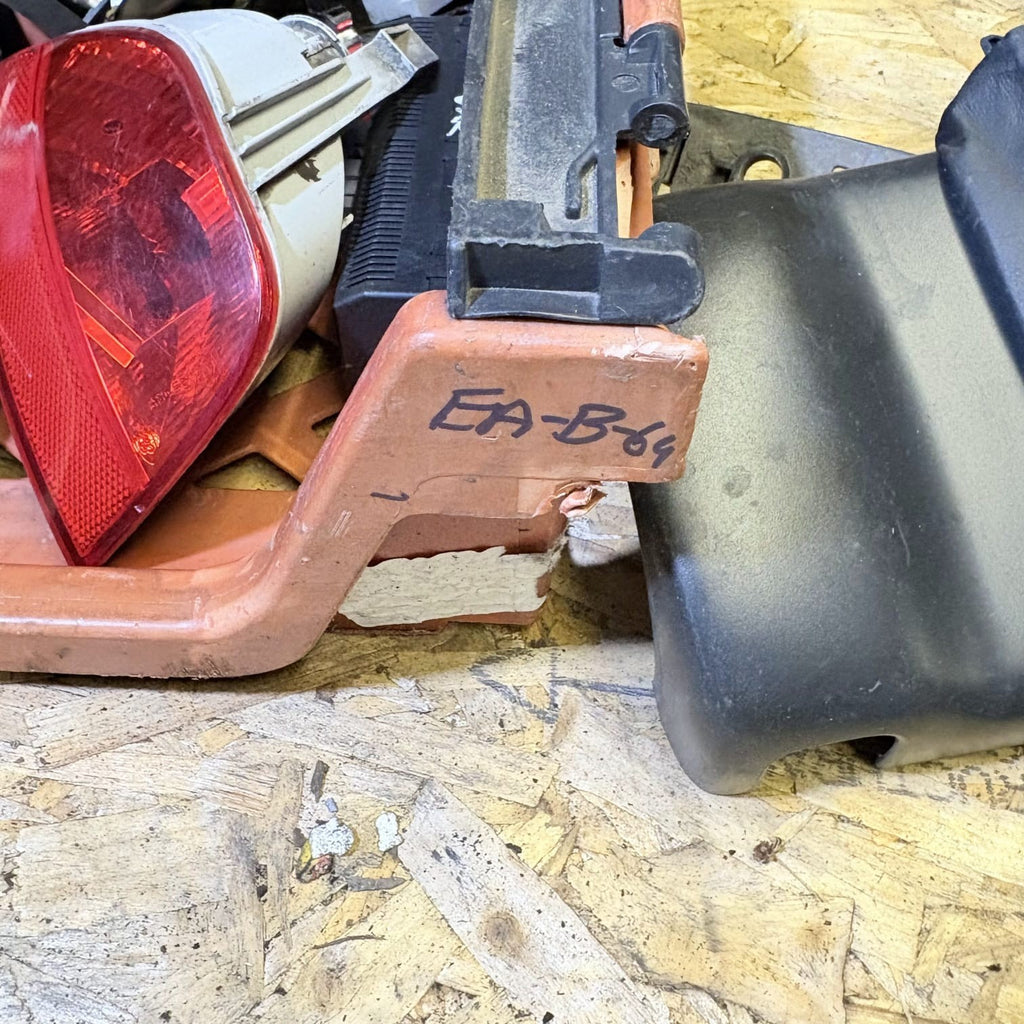 SUZUKI SWIFT 2005 INTERIOR DOOR HANDLE 3 DOOR OSR