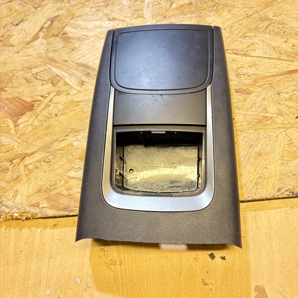 2012 MG Centre Console Trim SAIC MOTOR 30001850