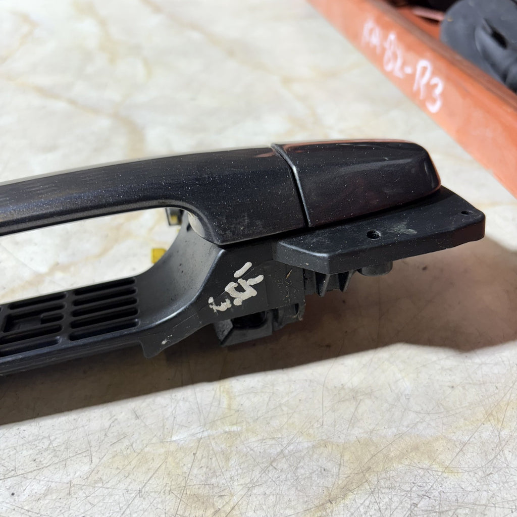 TOYOTA YARIS 2011 Left Passenger Side Front Door Exterior Handle