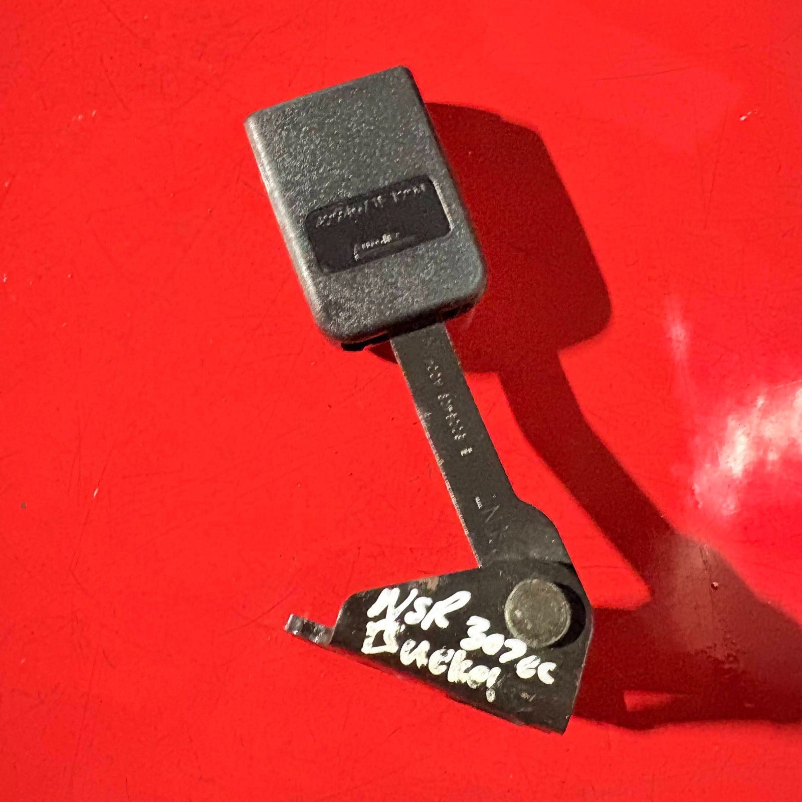 PEUGEOT 307 CC 2003-2009 REAR LEFT NEARSIDE SEAT BELT BUCKLE AUTOLIV
