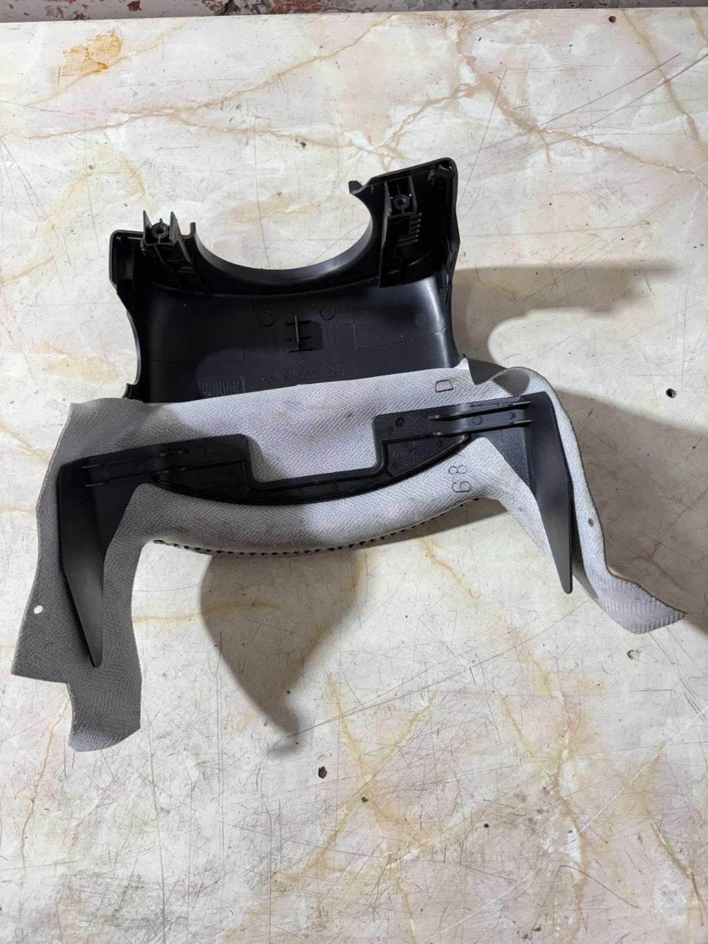 CITROEN DS3 STEERING COLUMN UPPER SURROUND TRIM 9686363077 2009-2017