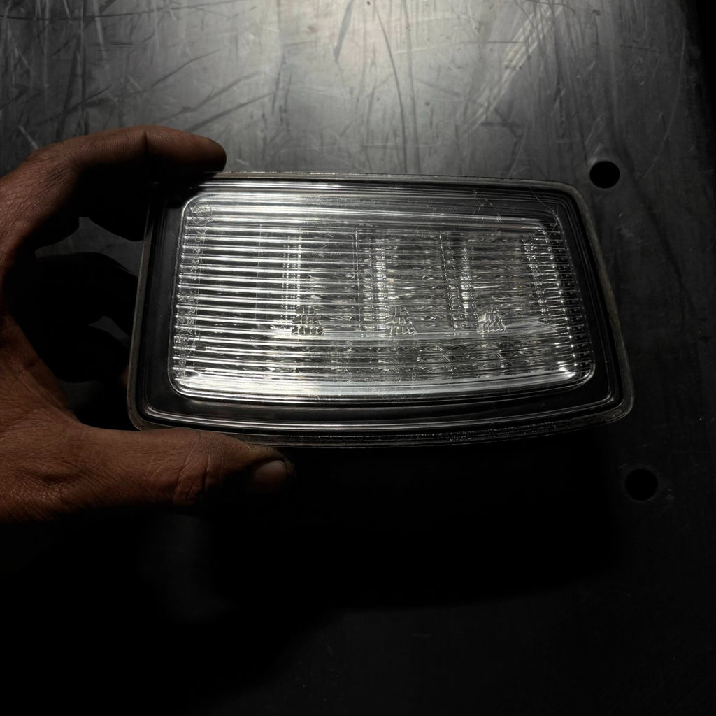 AUDI A1 8X LUGGAGE COMPARTMENT COURTESY LIGHT LAMP 8X0945096 2010-2018