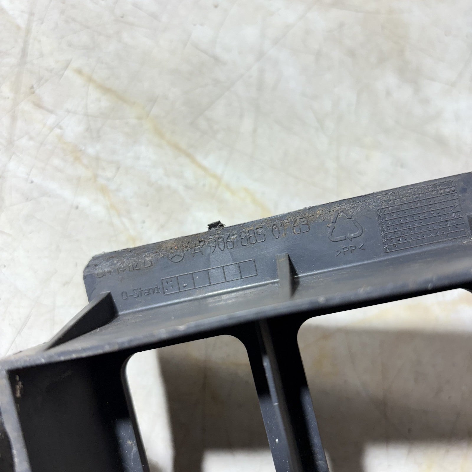 Mercedes Sprinter W906 Front Bumper Guide Bracket LH A9068850163