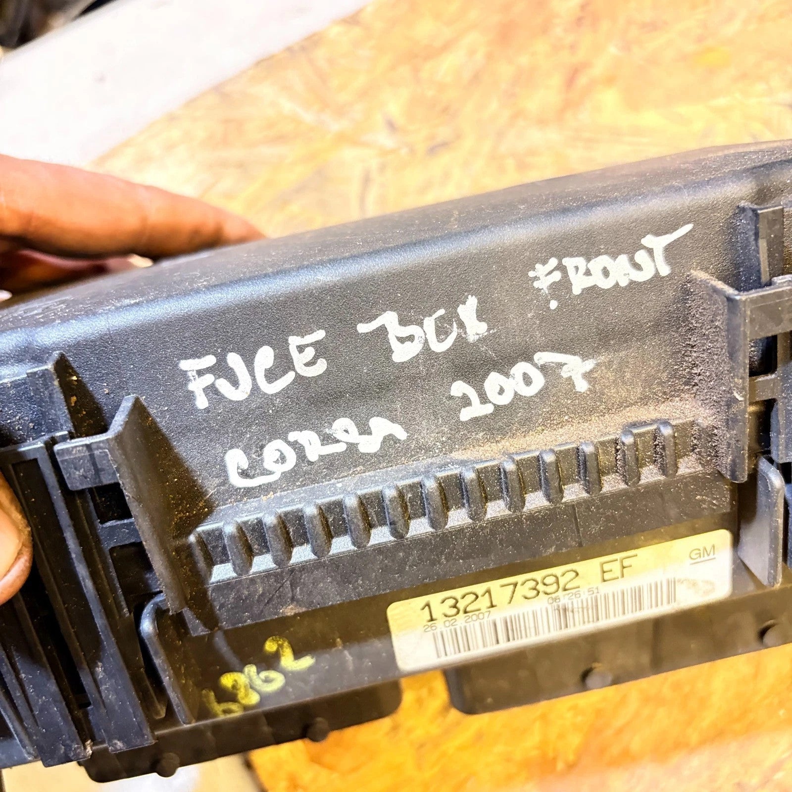 Vauxhall Corsa D 2006-2014 Underbonnet Fuse Box UEC/BCM 13217392EF