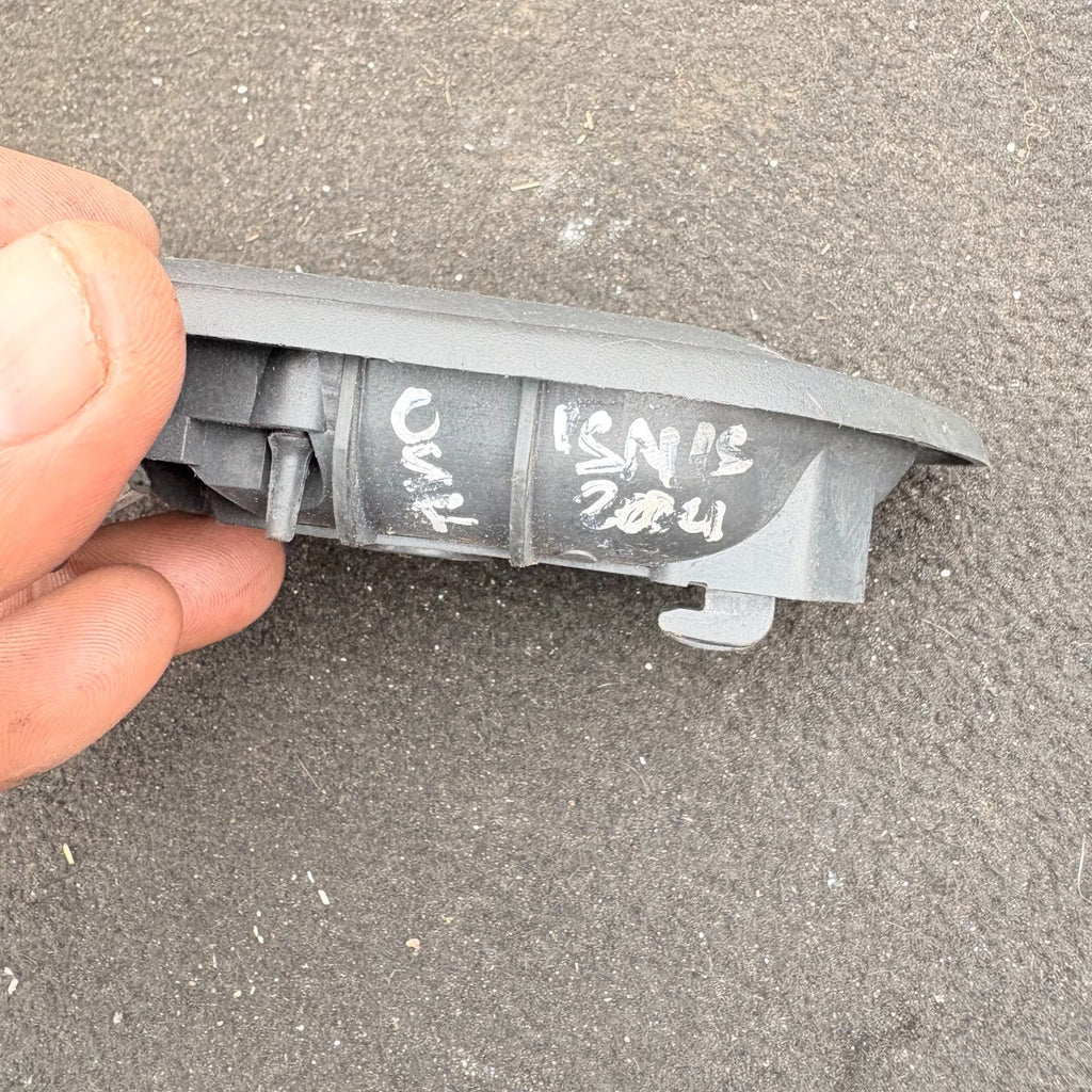 Passenger Side Rear NSR HANDLE INTERIOR SUZUKI IGNIS 2004