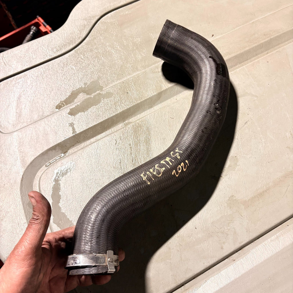 Ford Fiesta MK8 1.0 EcoBoost Intercooler Hose/Boost Pipe L1B16F075AD 18-23 5dr