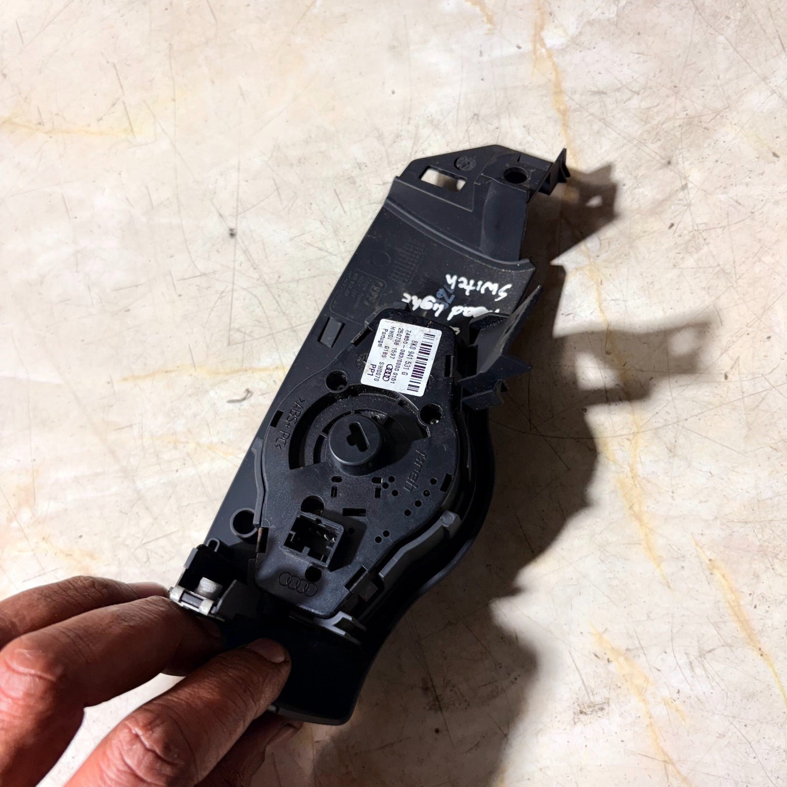 AUDI A4 B8 2009-2013 HEADLIGHT SWITCH UNIT 8KO941531G