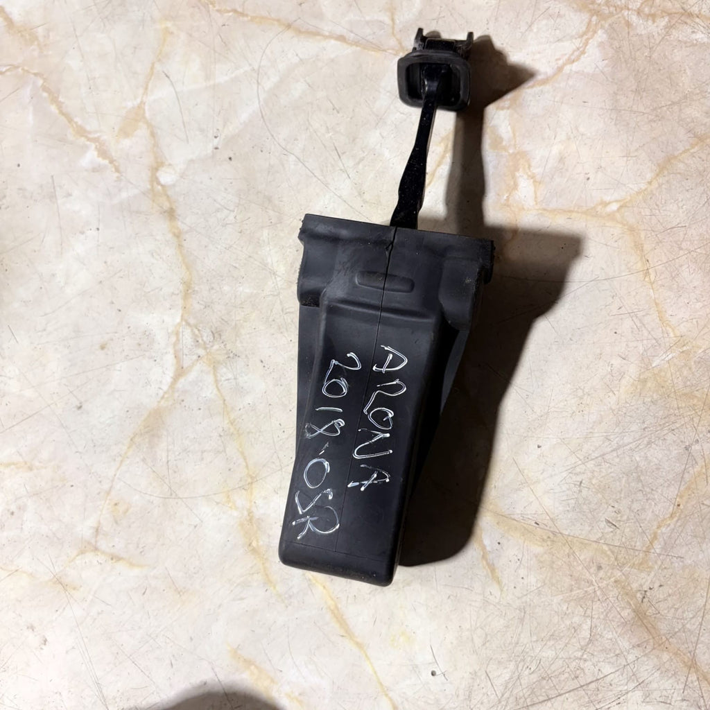 2018 SEAT IBIZA 6F DRIVER REAR CHECK STRAP STOPPER 6F0839249 6F0839267