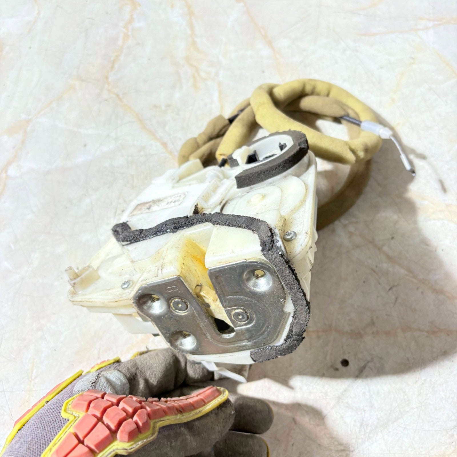 2011 MAZDA 2 PASSENGER REAR LEFT DOOR LOCK
