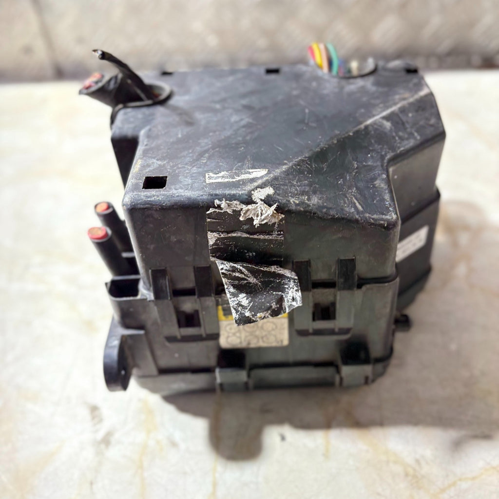 HYUNDAI SANTA FE MK1 01-05 2.0 CRDi Under Bonnet Fuse Box 91288 26202