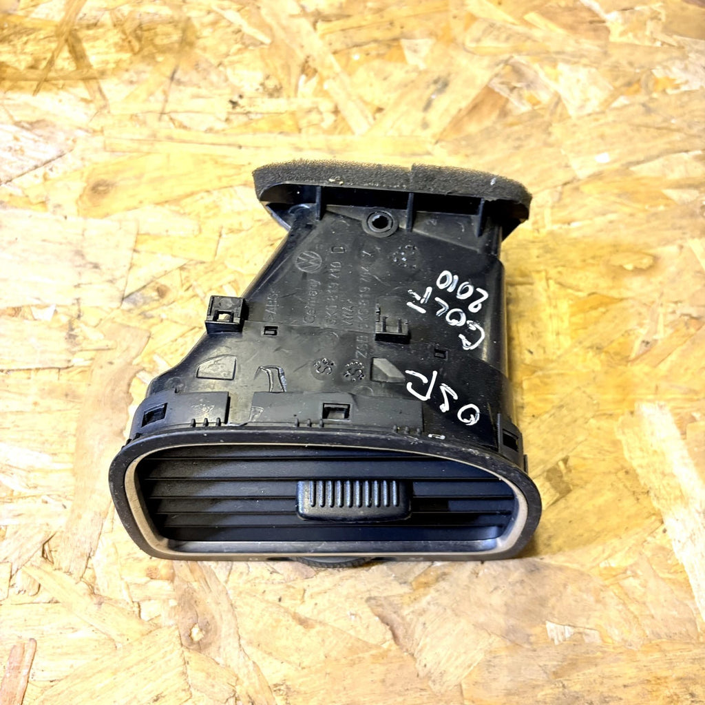 VW GOLF 2008-2012 Mk6 DASHBOARD AIR VENT DRIVER FRONT SIDE 5K0819704