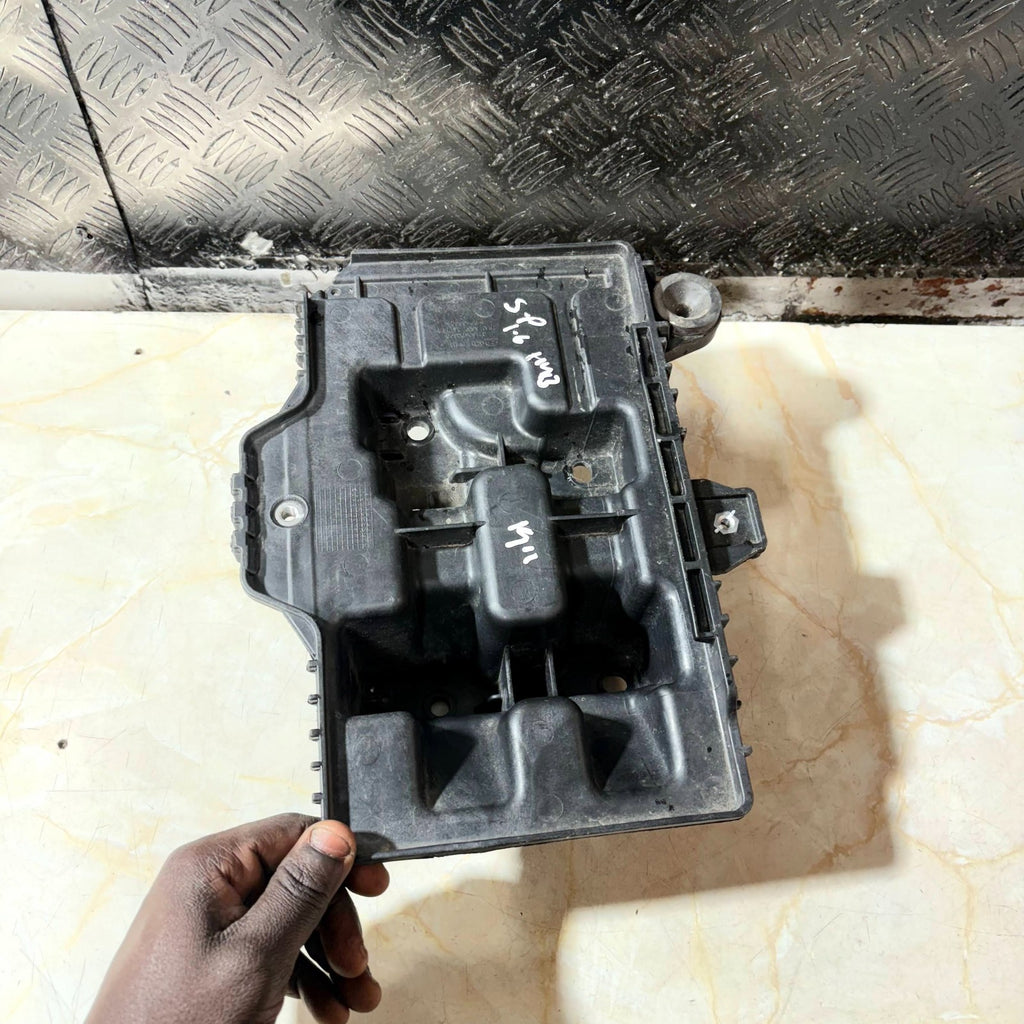 KIA Sportage QL 16-21 1.6 Battery Tray Bracket Holder 37150-D3500