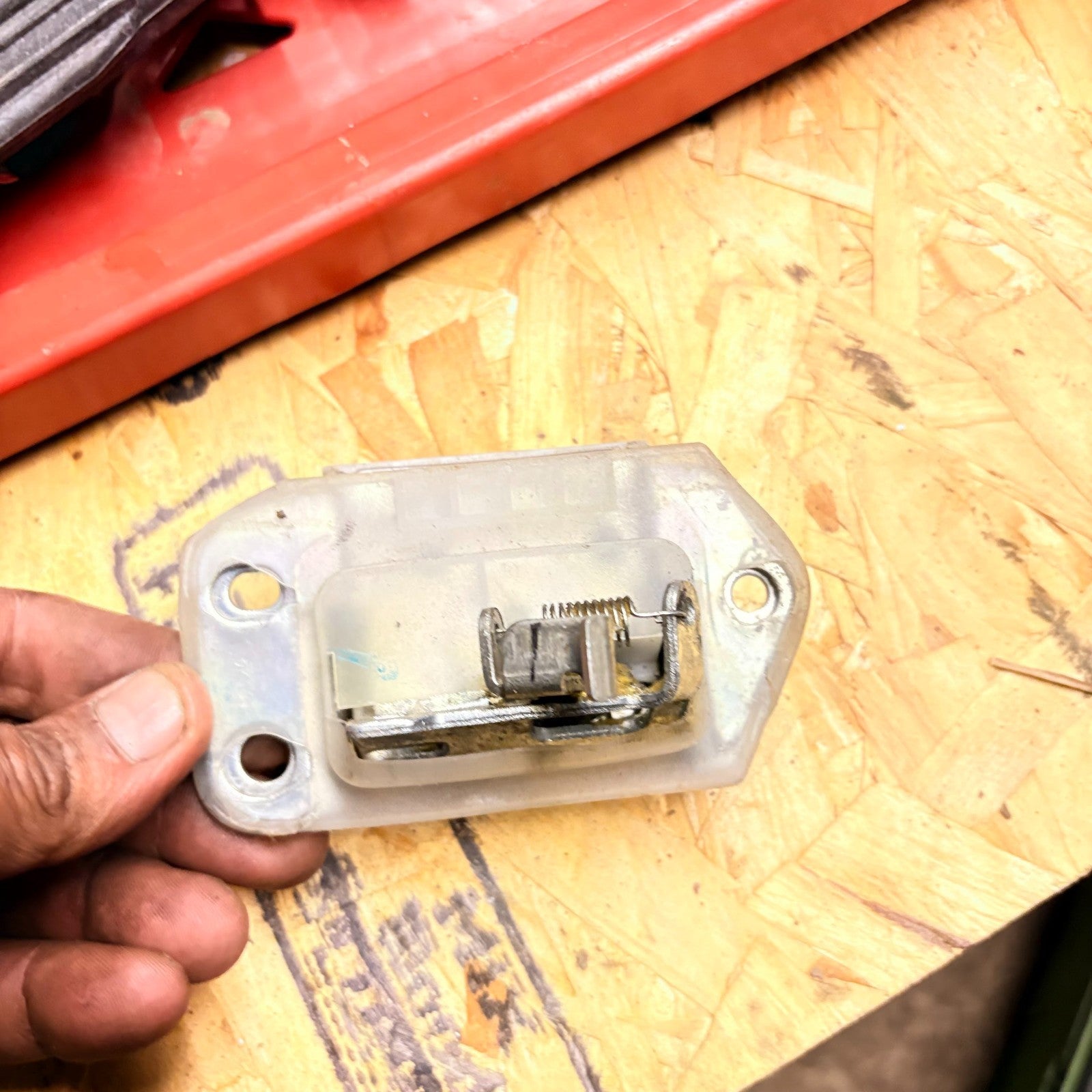 Suzuki Alto Hatch Bootlid Tailgate Lock Mechanism Mk5 2009-2015