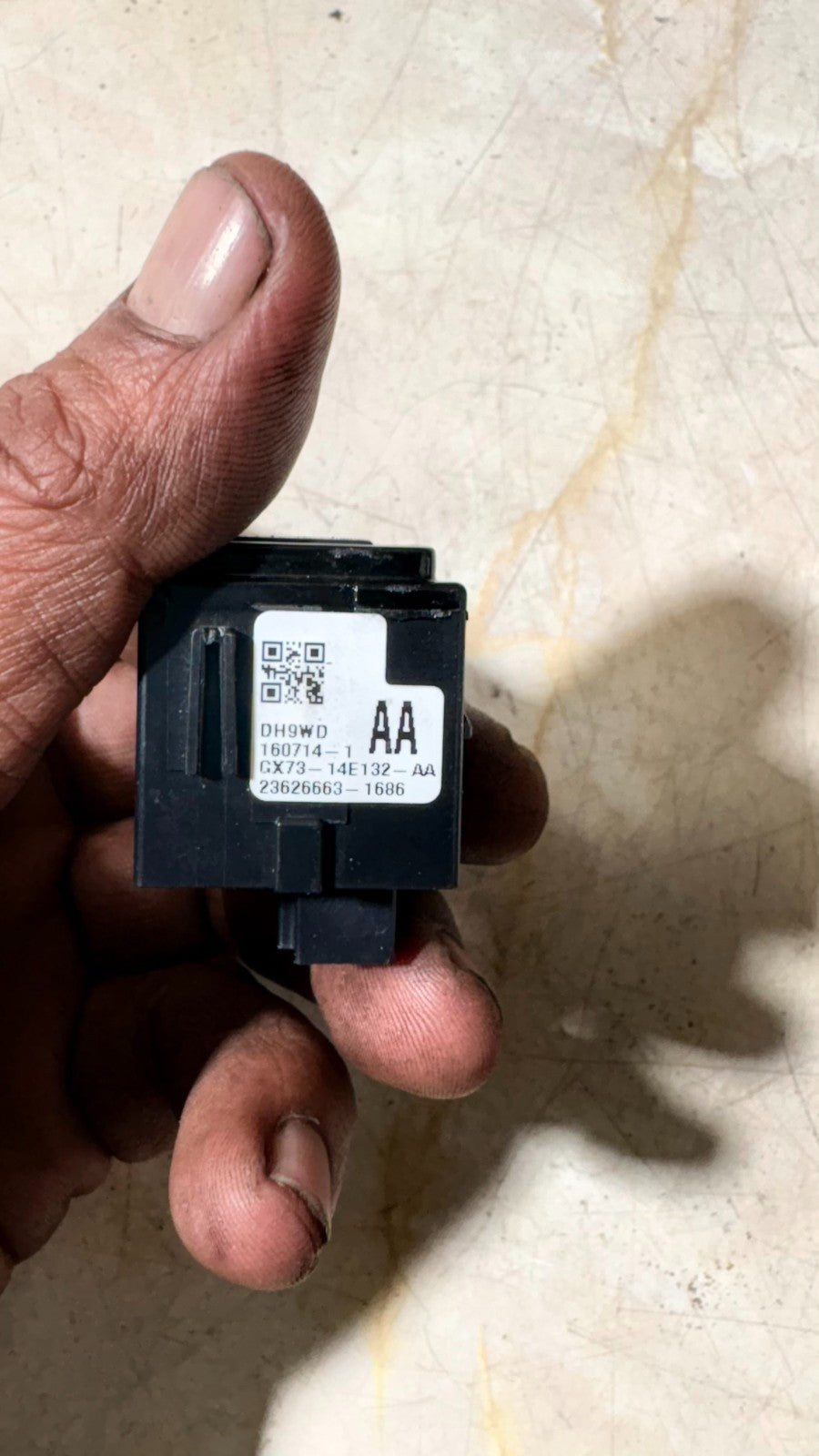 JAGUAR XF X260 CRUISE CONTROL SWITCH GX73-14E132-AA