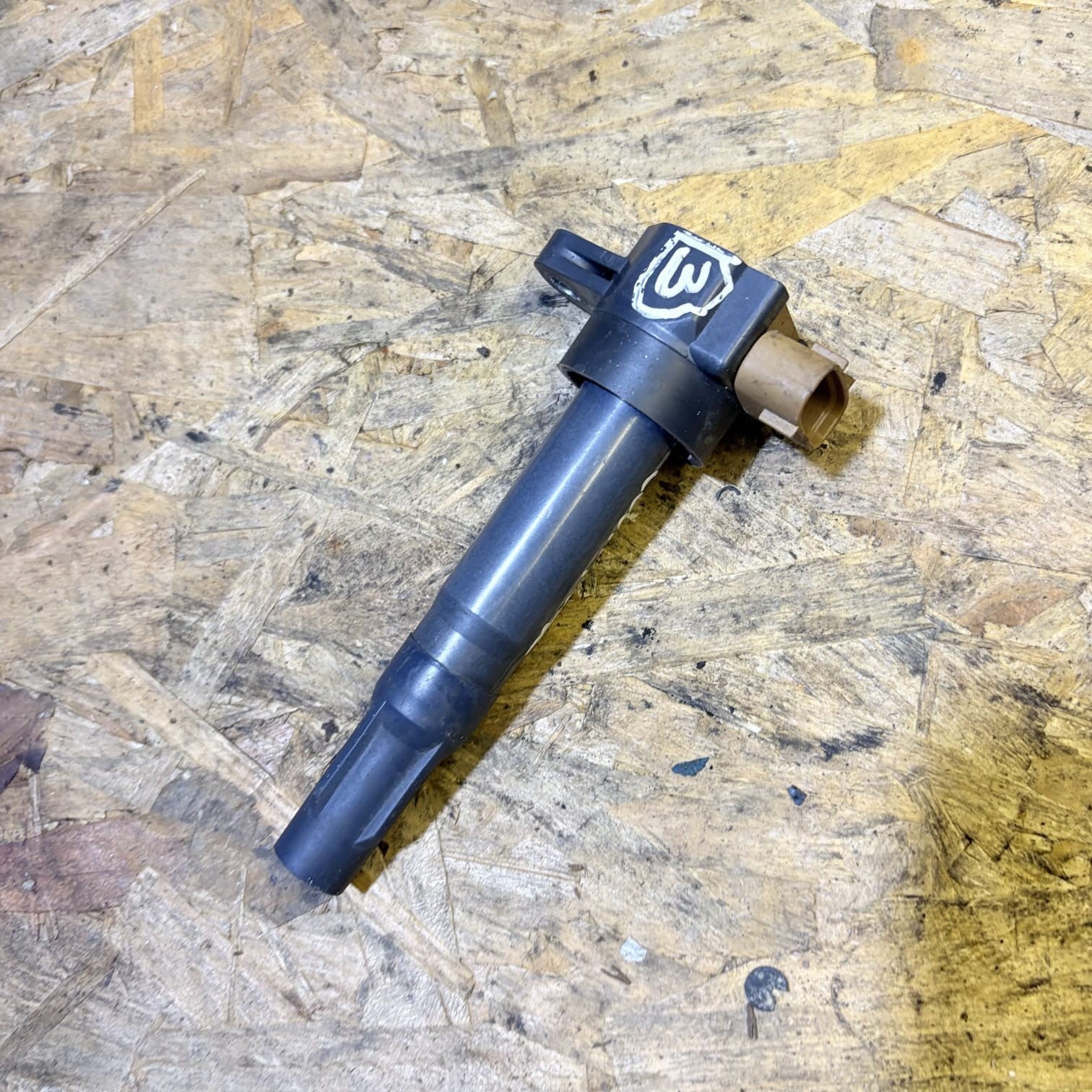 2015 MITSUBISHI GRANDIS IGNITION COIL 2400 FK0278