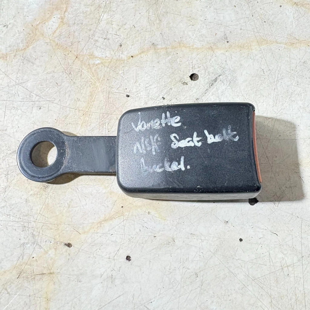 Nissan Vanette 1996-02 Front Left Seatbelt Clip 86842-7C400