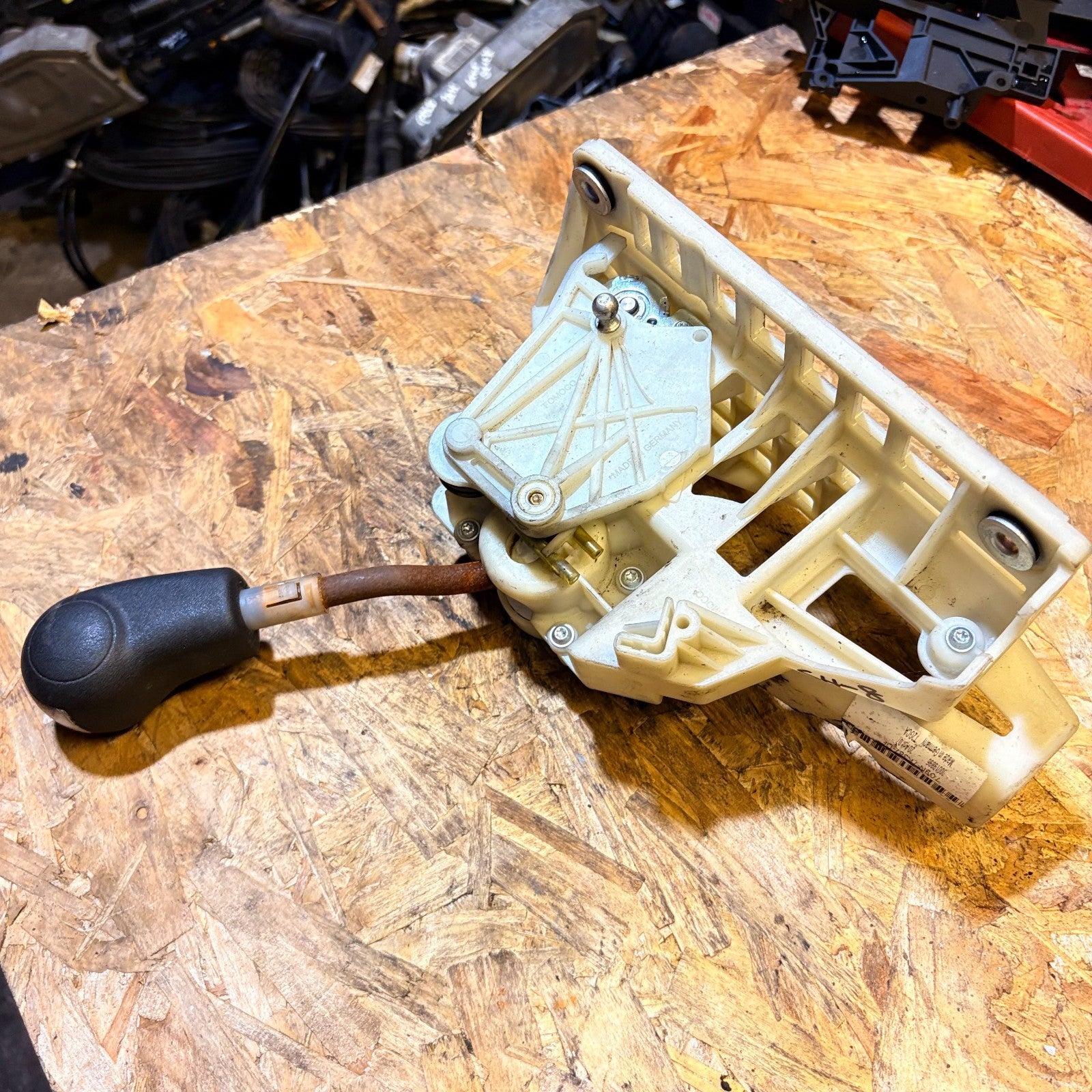 Land Rover Freelander 2 2006-2014 6sp Manual Gear Shift Lever LR034102/100005281