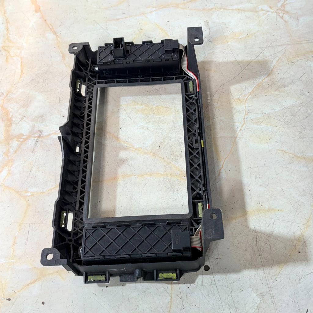 Jaguar XE F-Pace 2017-2018 Sat Nav Surround Switch Panel GX73-19F211-PB T2H3575