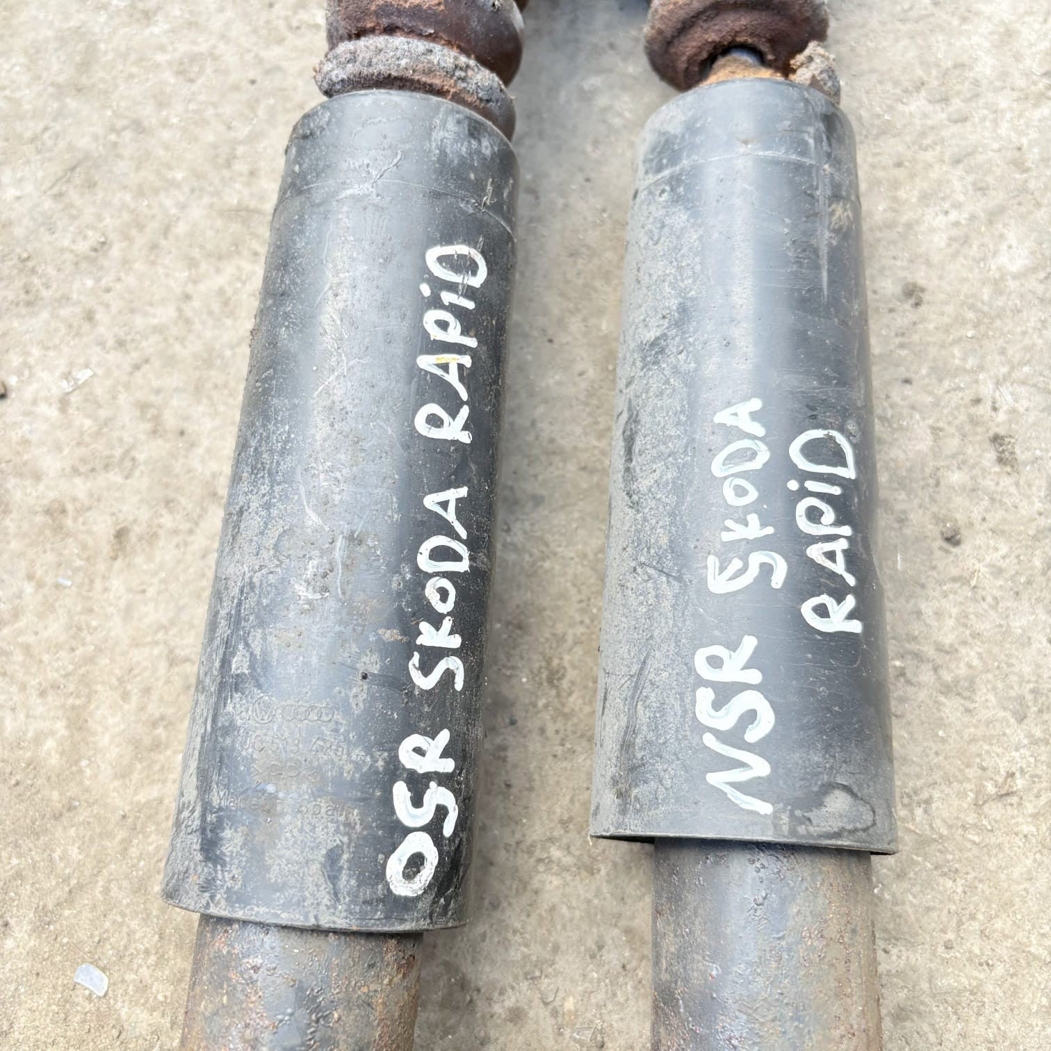 Skoda Rapid 1.6 TDI 2012-2019 Rear Shock Absorbers Pair OSR NSR 6R0513425