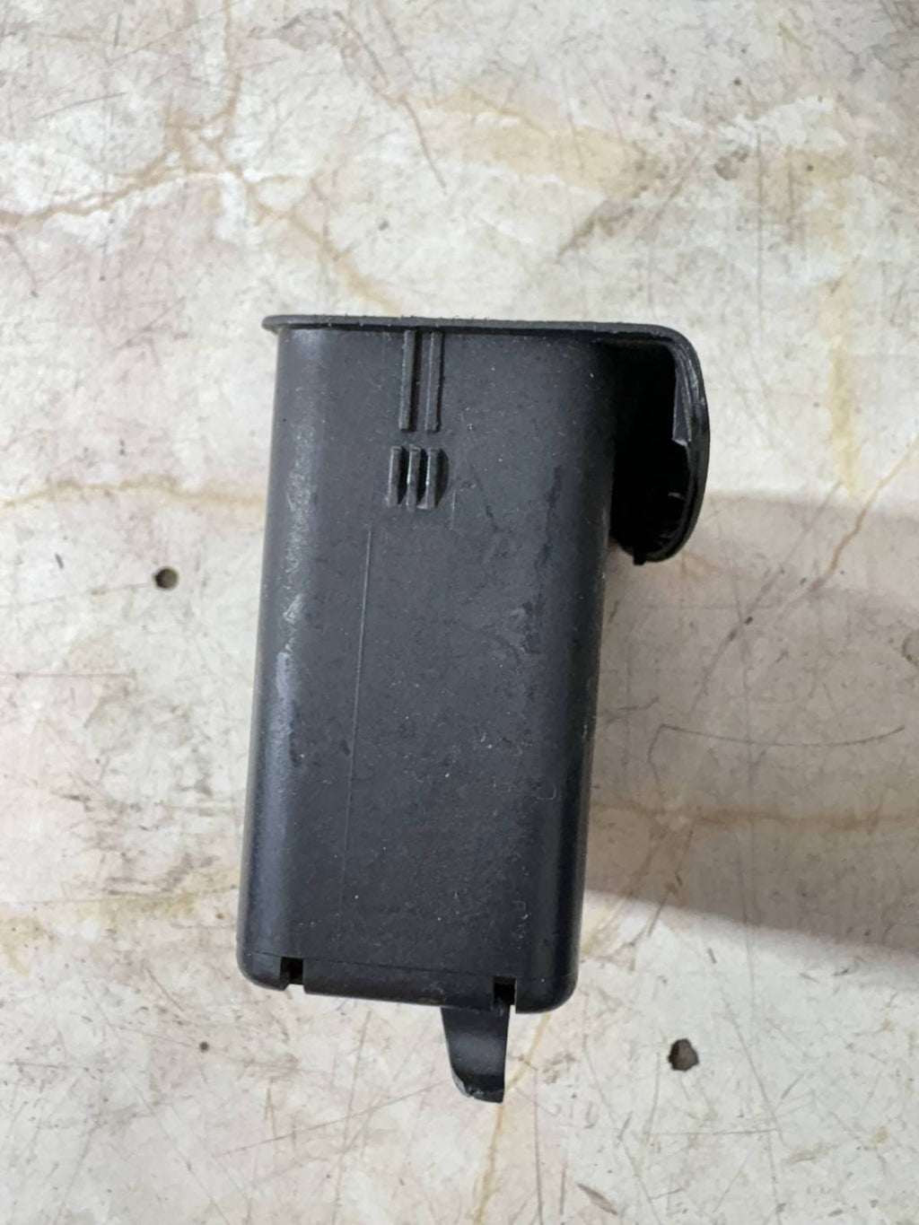 Audi A2 2000-2005 Black Rear Centre Console Cubby 8Z0863267