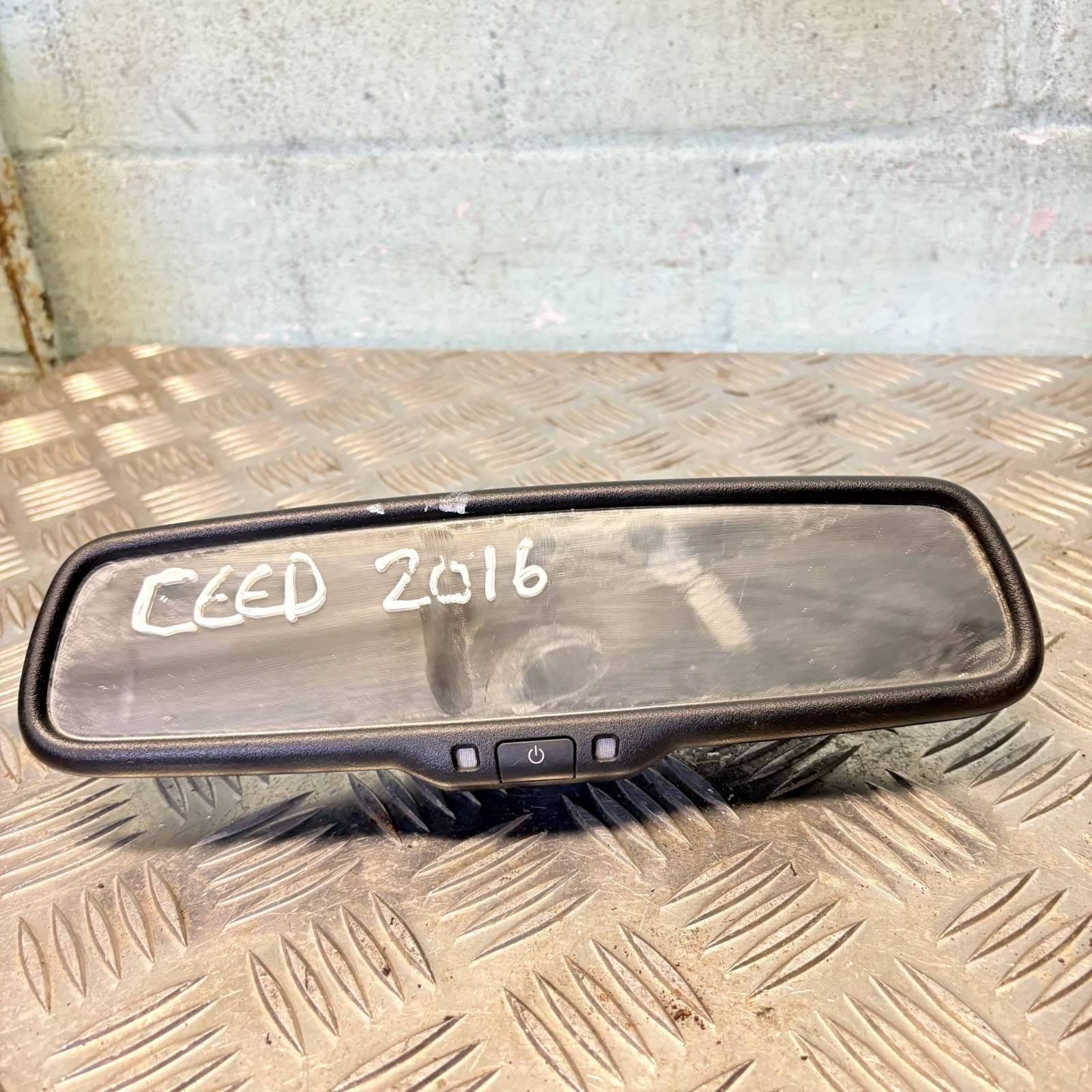 KIA STONIC GDI WINDSCREEN REAR VIEW MIRROR AUTO DIMMING 85101-A400 2016