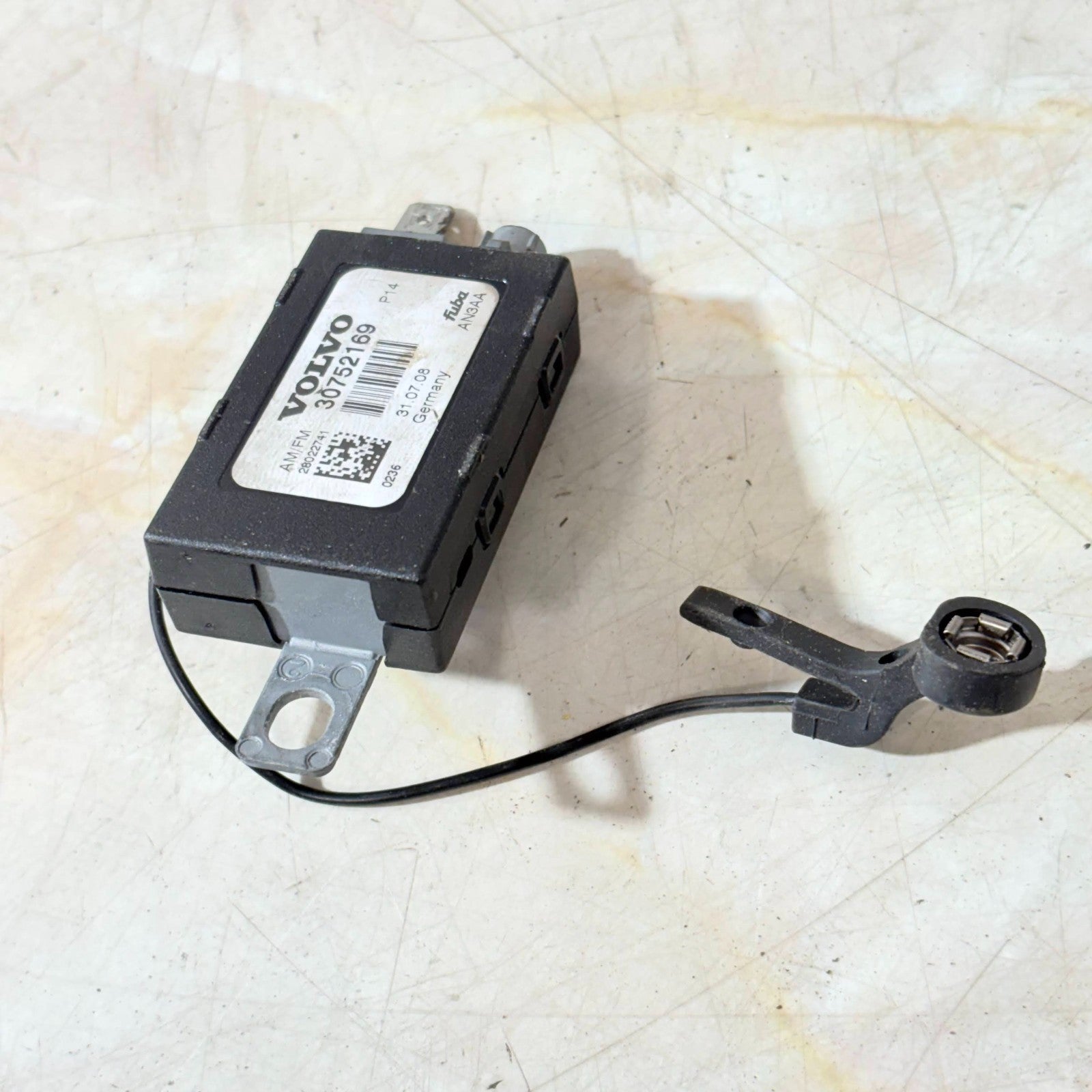 Volvo C30 2007-2013 Left Rear AM/FM Aerial Antenna Amplifier 30752169