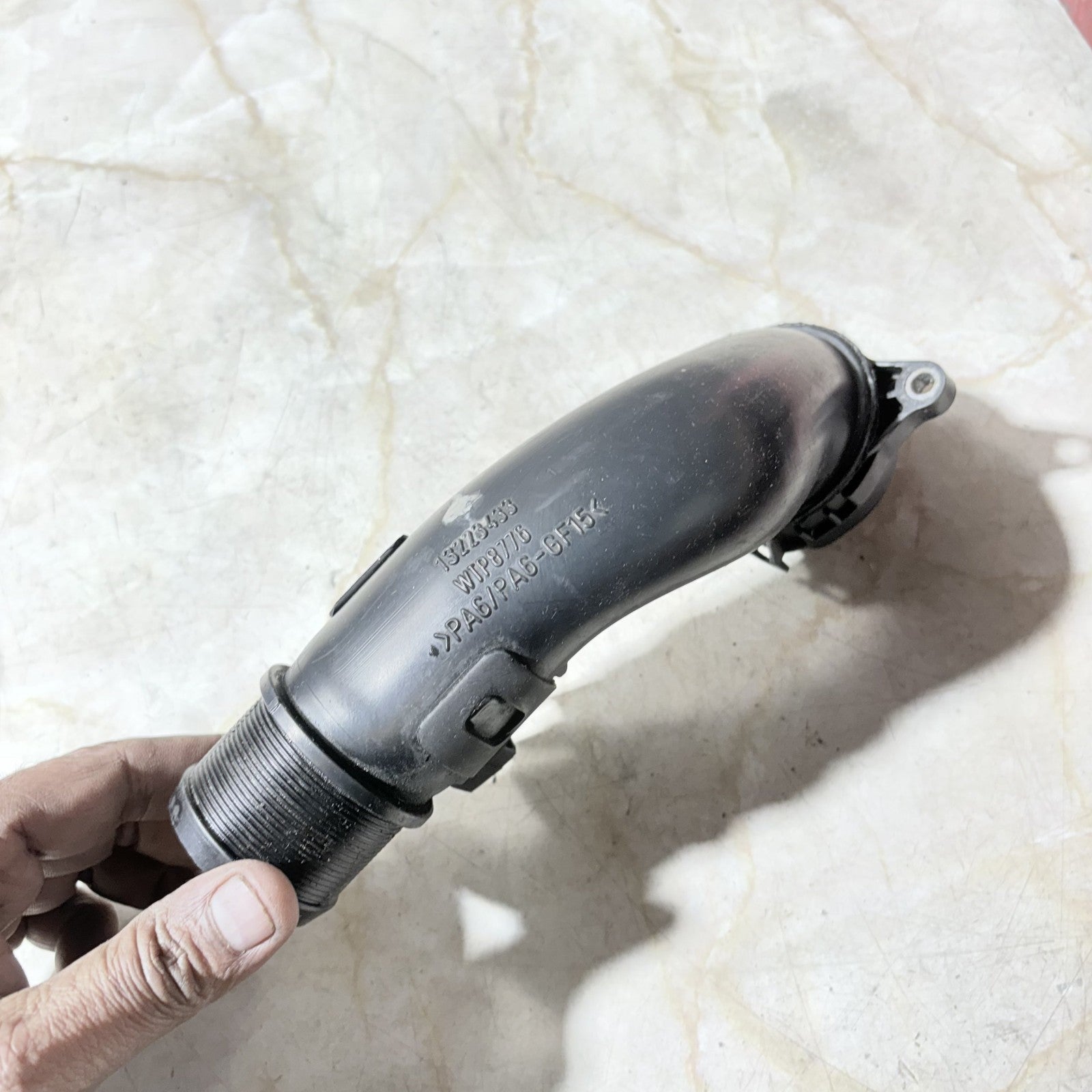 VAUXHALL ASTRA 2006-2010 AIR INTAKE PIPE 13223433