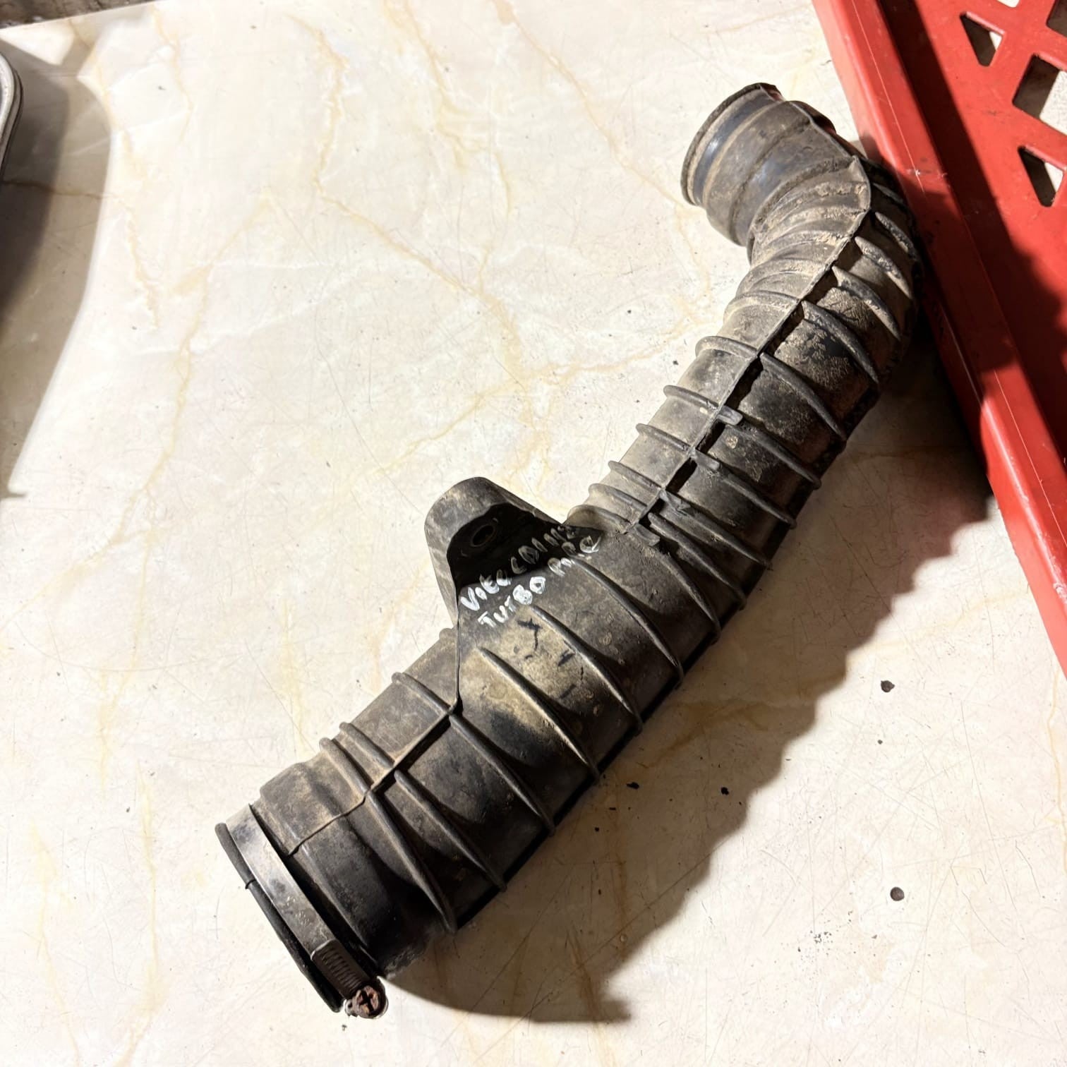 Mercedes Turbo Air Intercooler Intake Hose Pipe W638 Vito 110 112 CDI V220