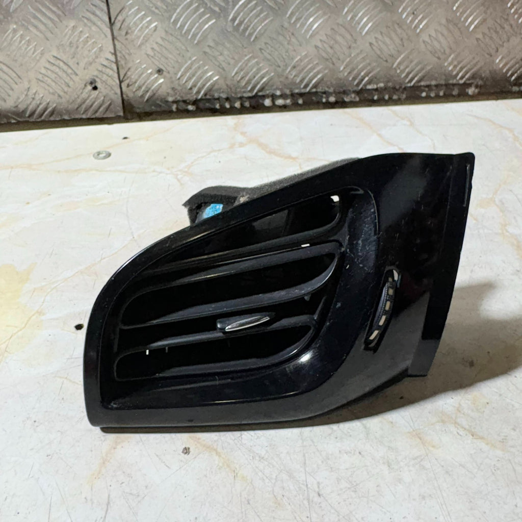 Citroen Ds3 Mk1 2015-2019 Dash Air Vent (n/s Passenger)