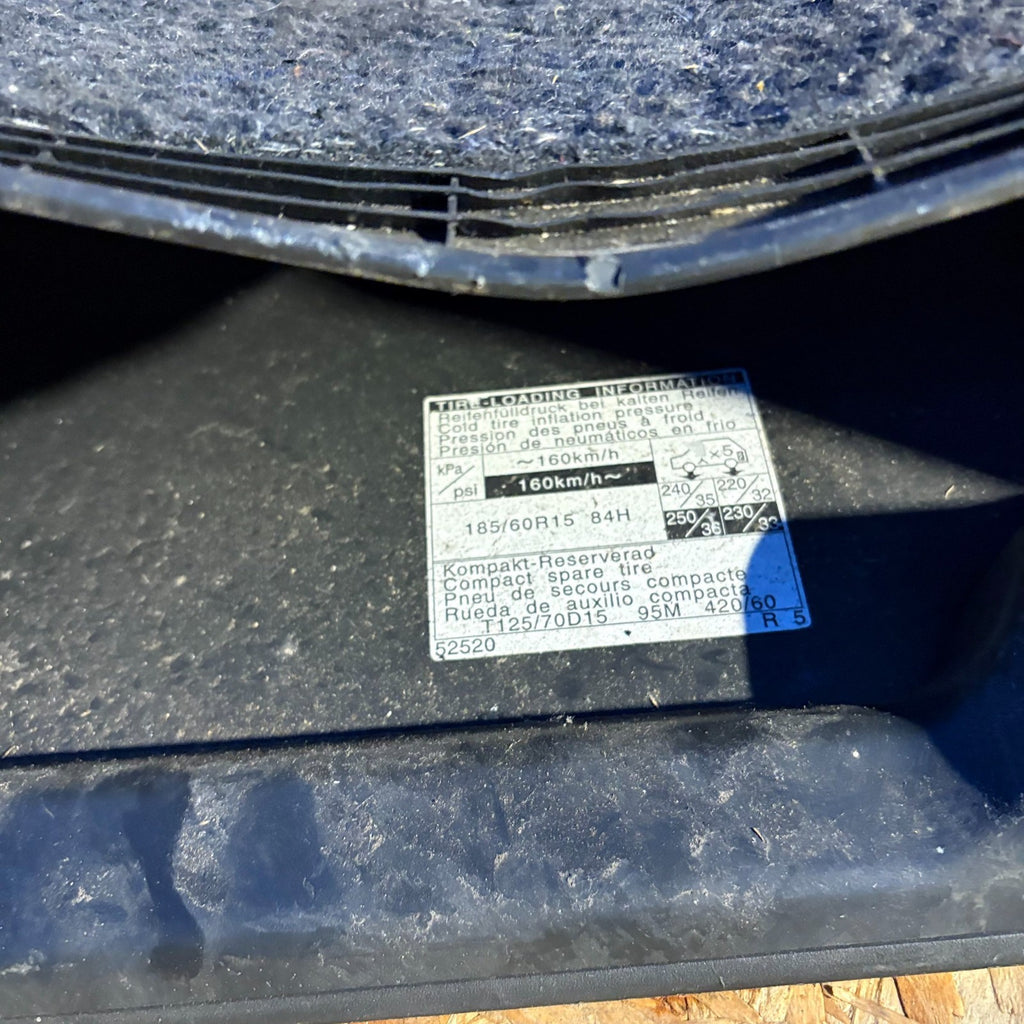 TOYOTA YARIS MK2 GLOVE COMPARTMENT BOX 2005-2011