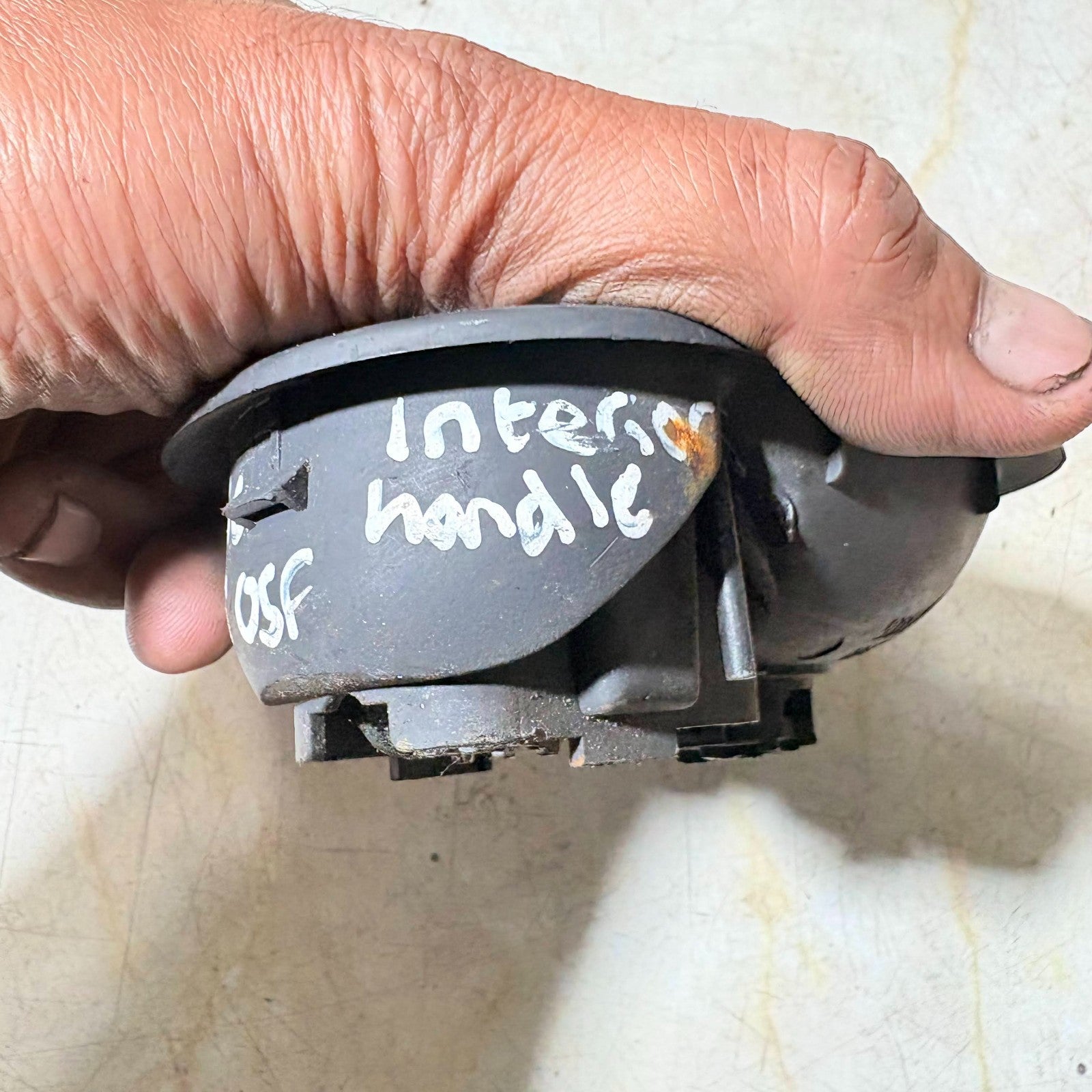 RENAULT SCENIC 2005 INTERIOR DOOR HANDLE FRONT RIGHT DRIVER SIDE