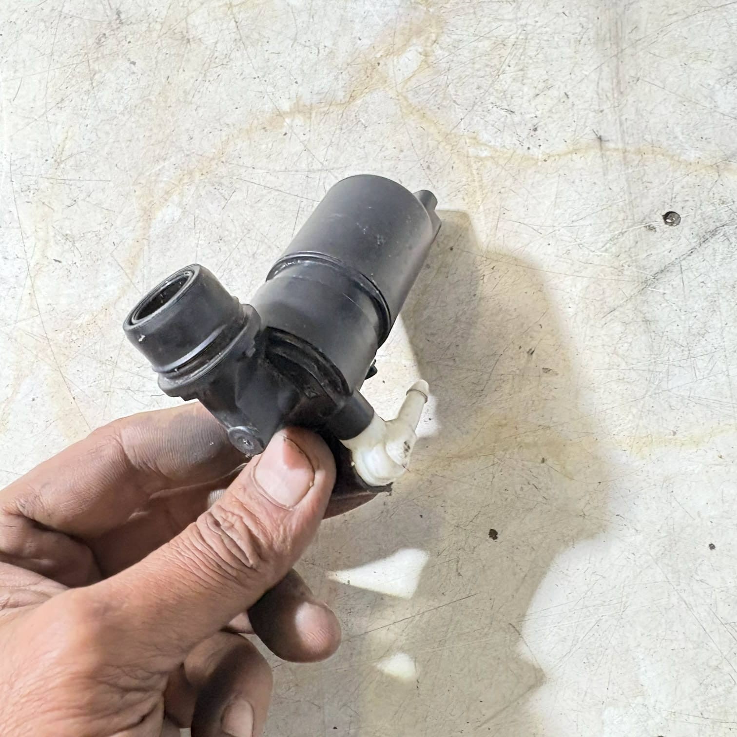 RENAULT DACIA NISSAN WINDSCREEN WASHER PUMP MONO 2 PIN 286203634R 289200001R