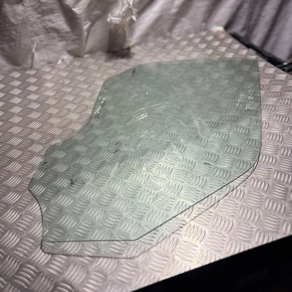 Jeep Patriot Right Driver Offside Front Window Glass 43r-008011 Mk74 2007-2012B