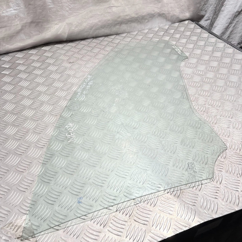 Smart Forfour W454 2004-2007 RH Front Door Window Glass Drivers Side OSF DRIVER