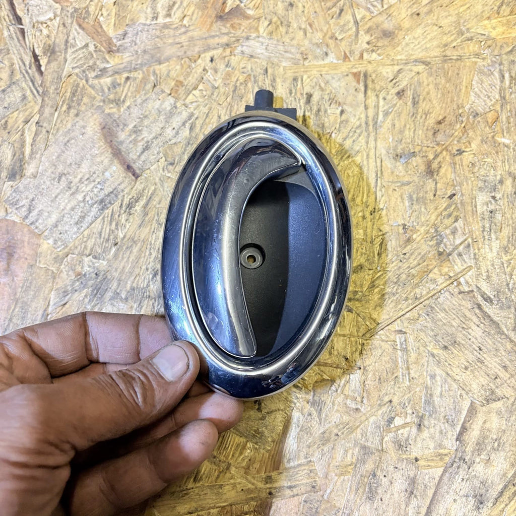 MG 2002-2005 Passenger Front Left Side Interior Door Handle