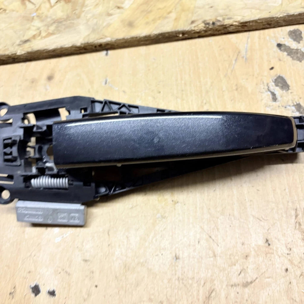Opel Mokka 2013 N/S Front Outer Door Handle Black 5 Door