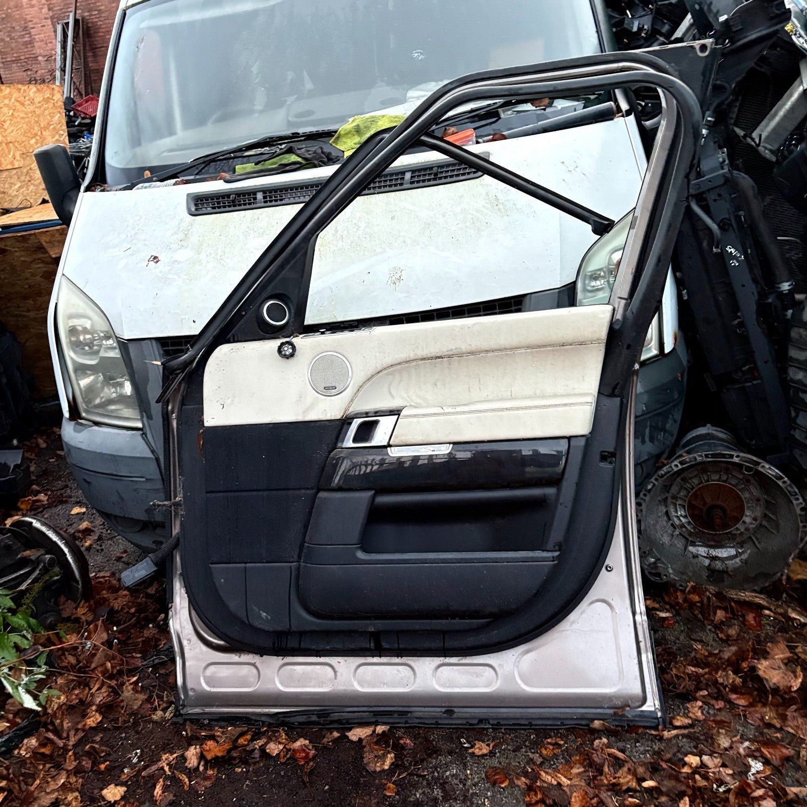 RANGE ROVER L405 2013-17 FRONT RIGHT OSF COMPLETE DOOR  FREE POST