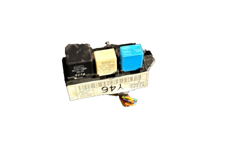 Kia Sorento BL 2003-2008 Power Relay Module Set 95225-17000/95225-38050