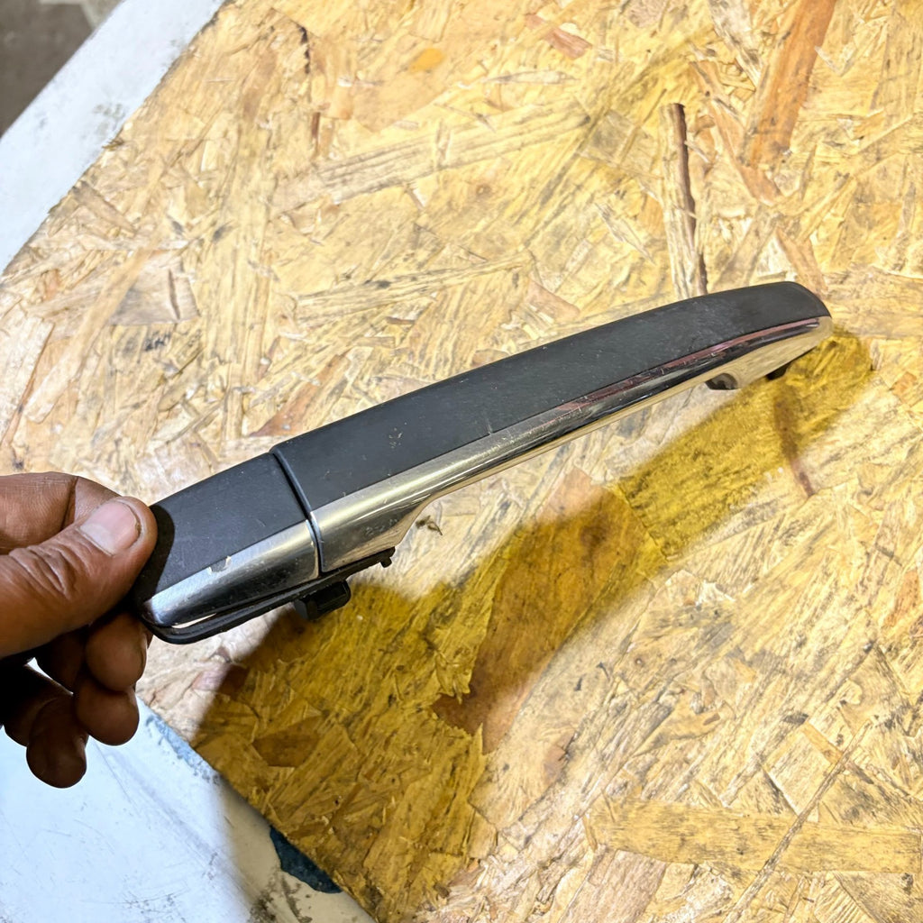 1998-2003 MERCEDES E-CLASS E300 REAR LEFT SIDE EXTERIOR DOOR HANDLE