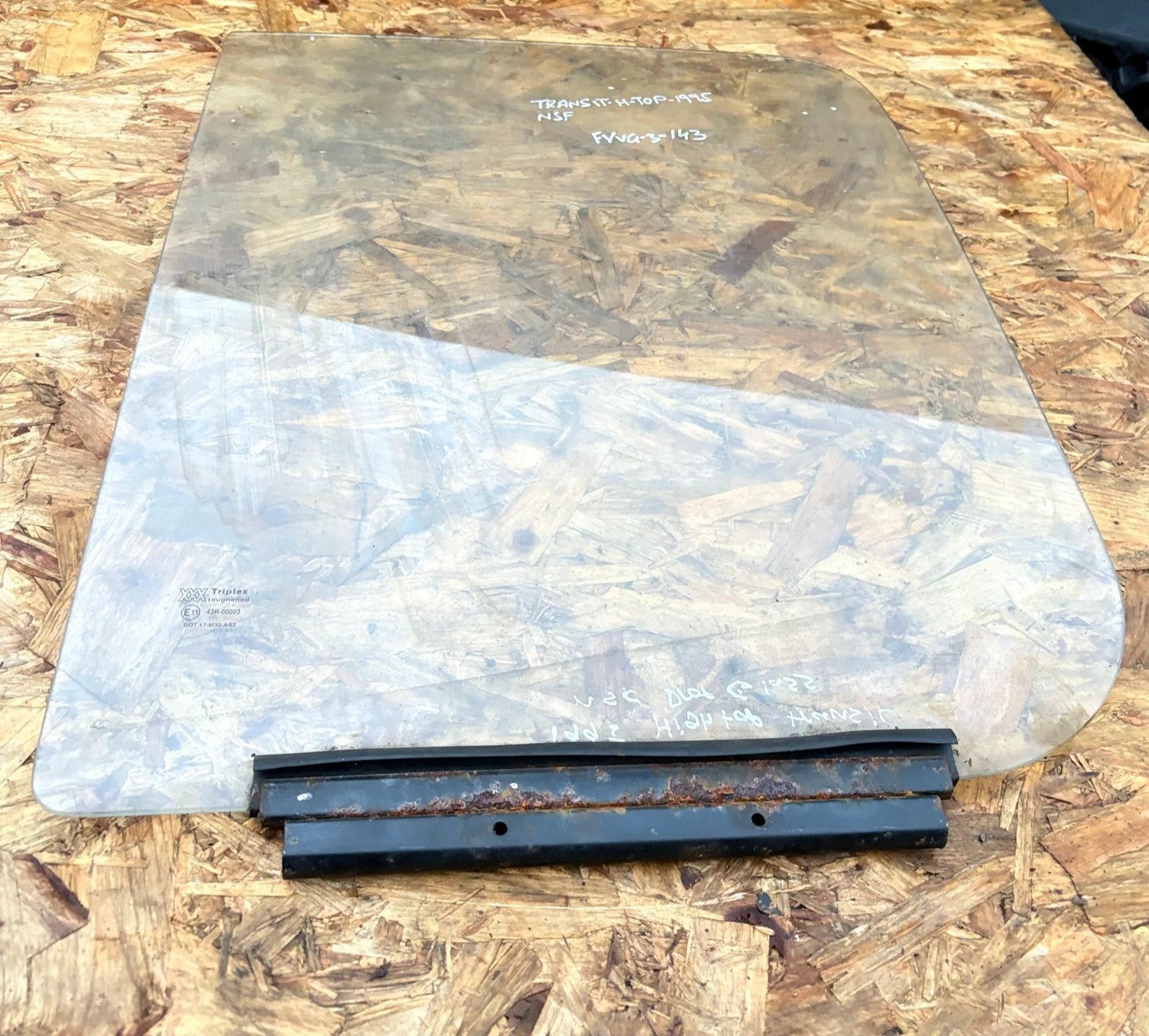 MK4 Ford Transit High Top NSF Front Door Drop Glass Passenger Left 43R-00003