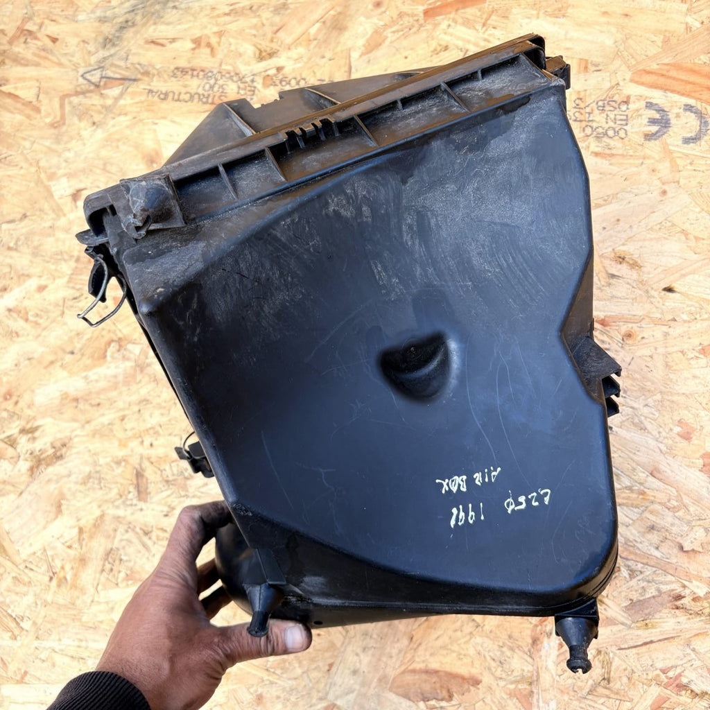 (AS) MERCEDES BENZ W202 C220 CDI AIR FILTER BOX A6040941304 A6040941404 1998