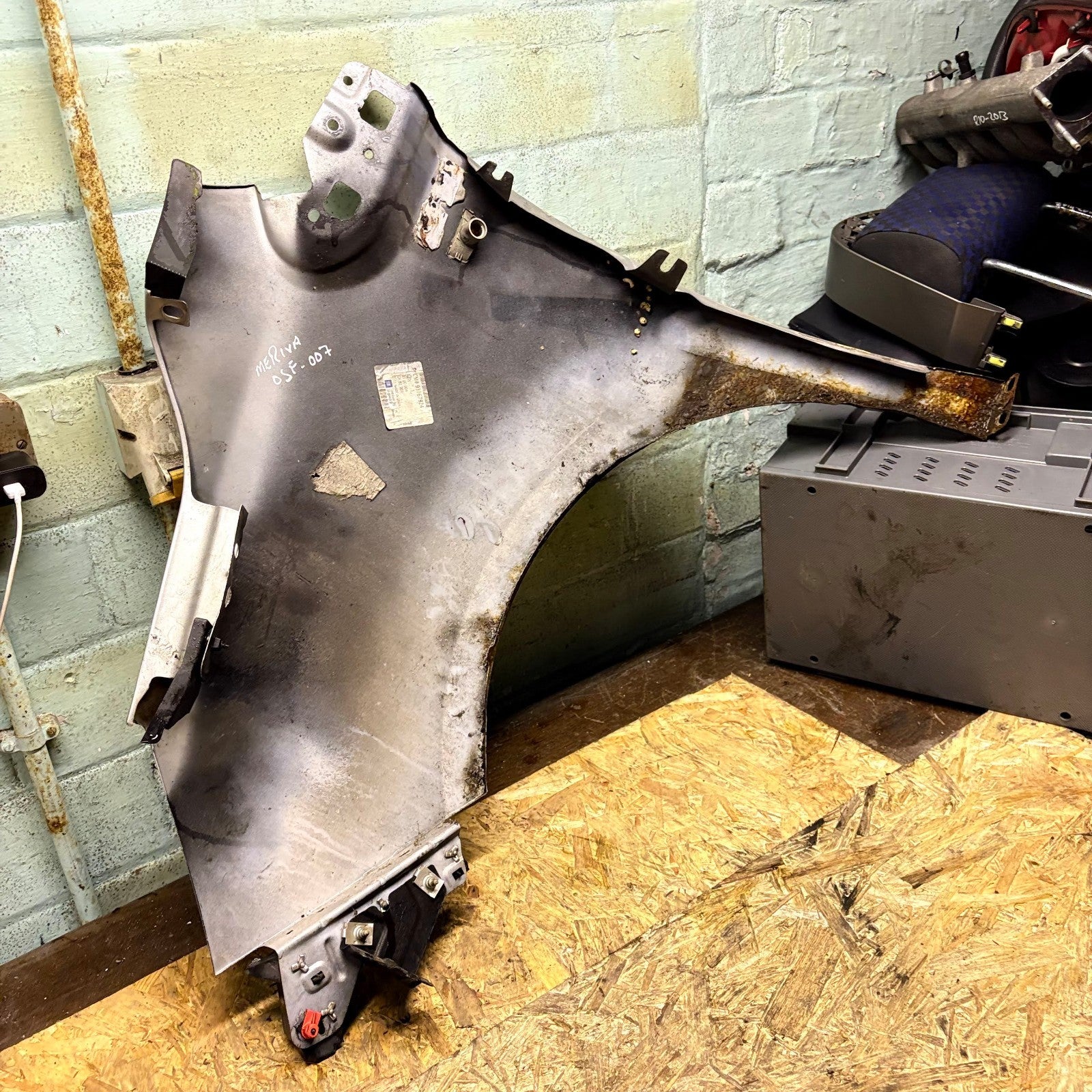 Vauxhall Meriva B Mk2 2010-2017 OSF Right Front Wing Fender 93167924 13269775