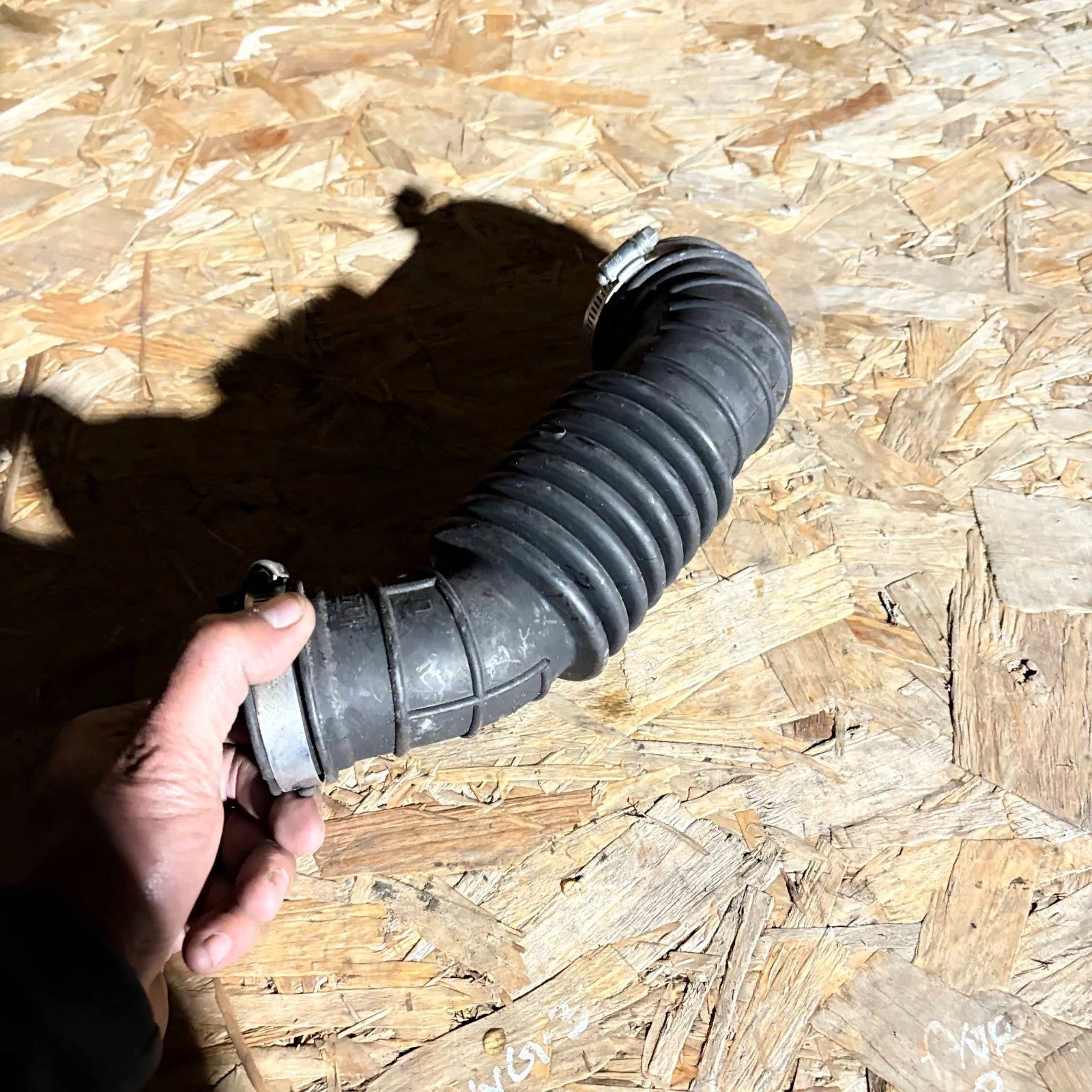 CHEVROLET AVEO 1.4 2011-2020 ENGINE AIR INTAKE PIPE HOSE