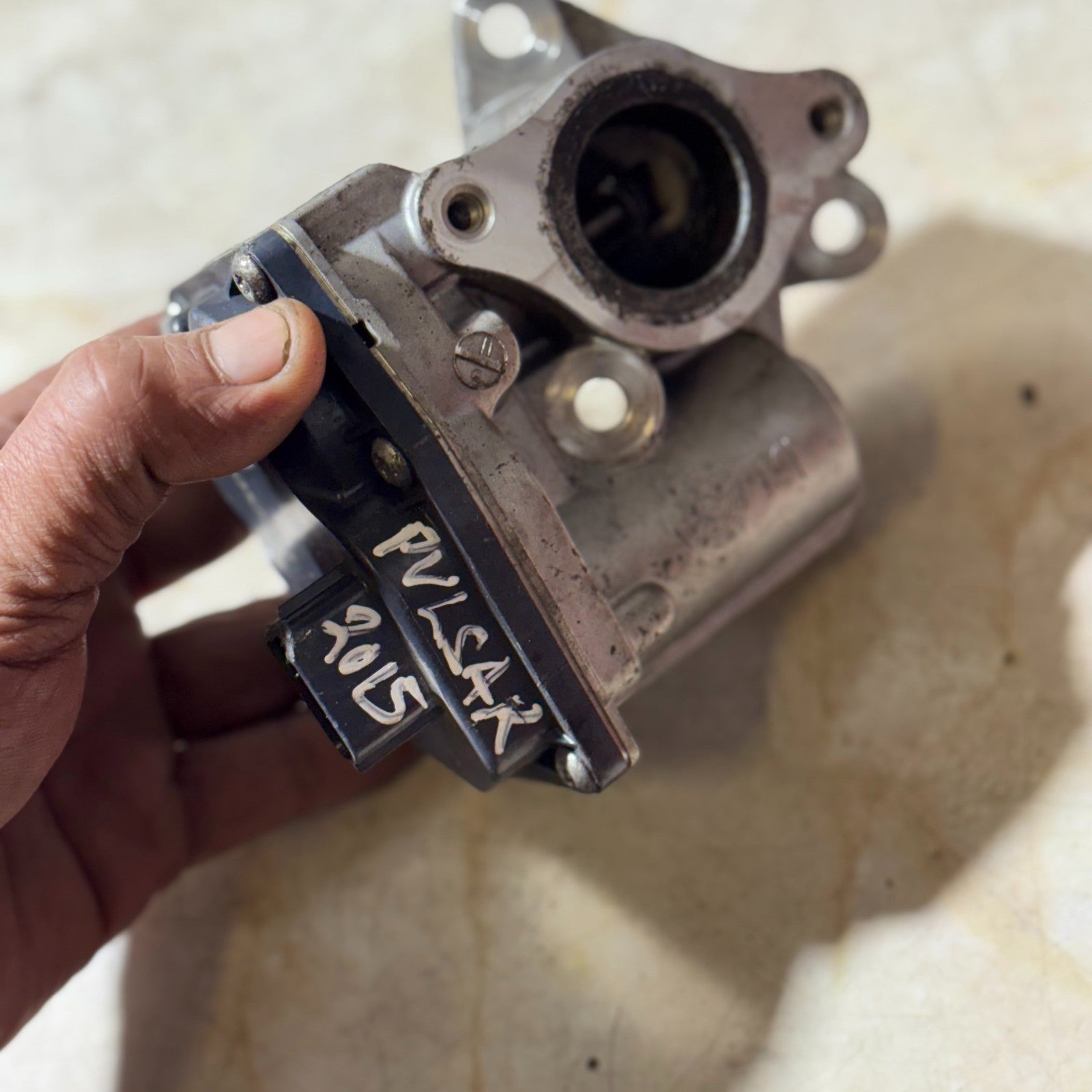 2015 NISSAN PULSAR EGR VALVE H8201143495