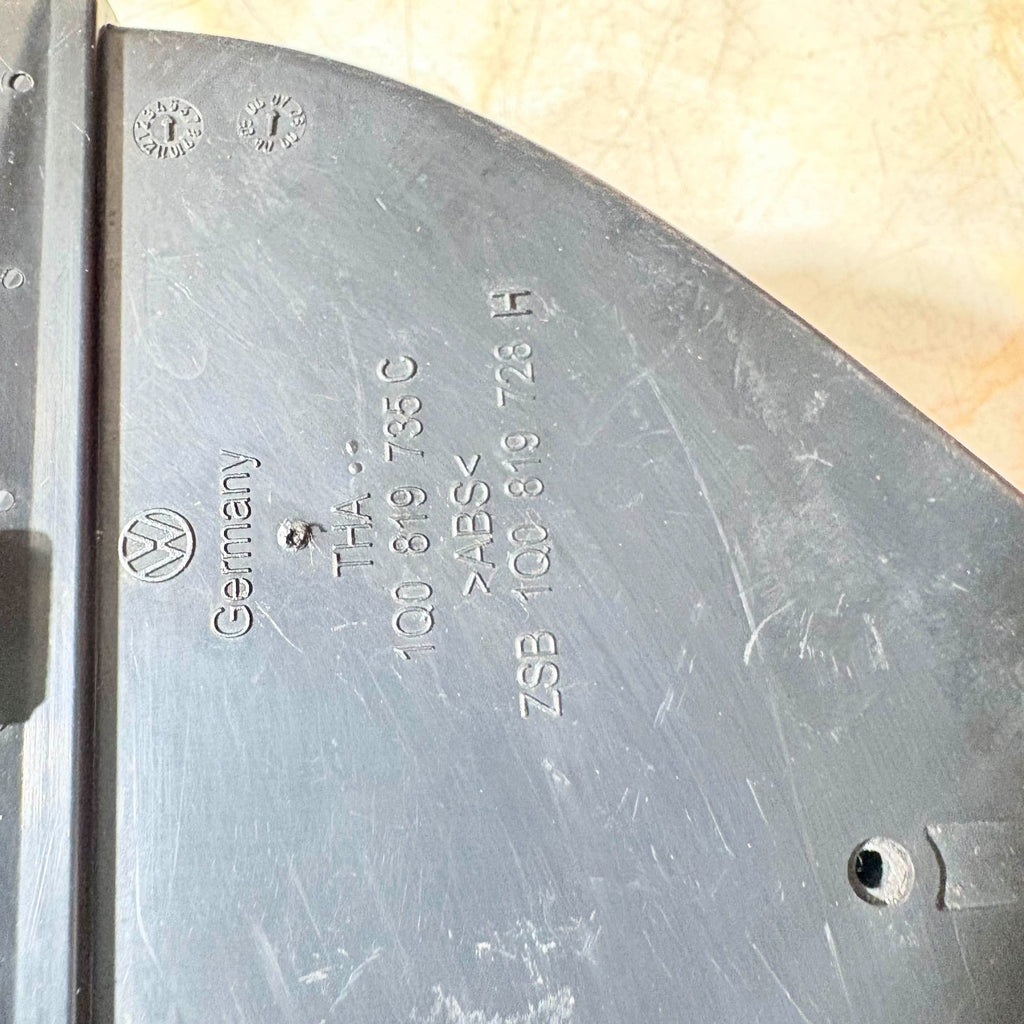 VOLKSWAGEN EOS 2007 CENTER AIR VENT 1Q0819735C 1Q0 819 735 C
