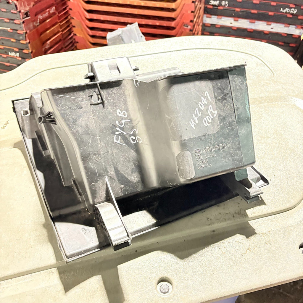 Mazda 2 DE/DH Mk2 Glovebox Compartment Dashboard Storage D65164161 2007-2015