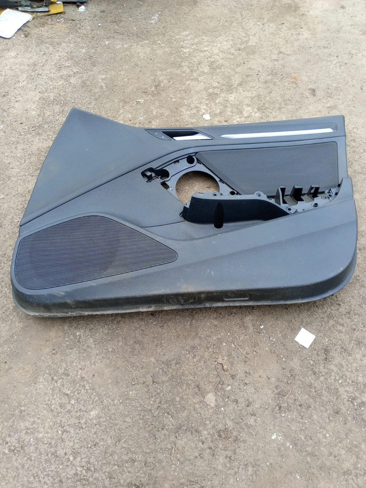 AUDI A3 DOOR CARD MK3 8V A5 TDI SPORT DOOR PANEL RIGHT SIDE FRONT 8V3867106